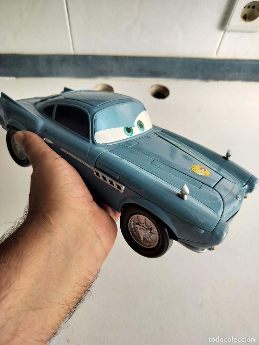 Coches a escala: Finn mcmisille coche grande