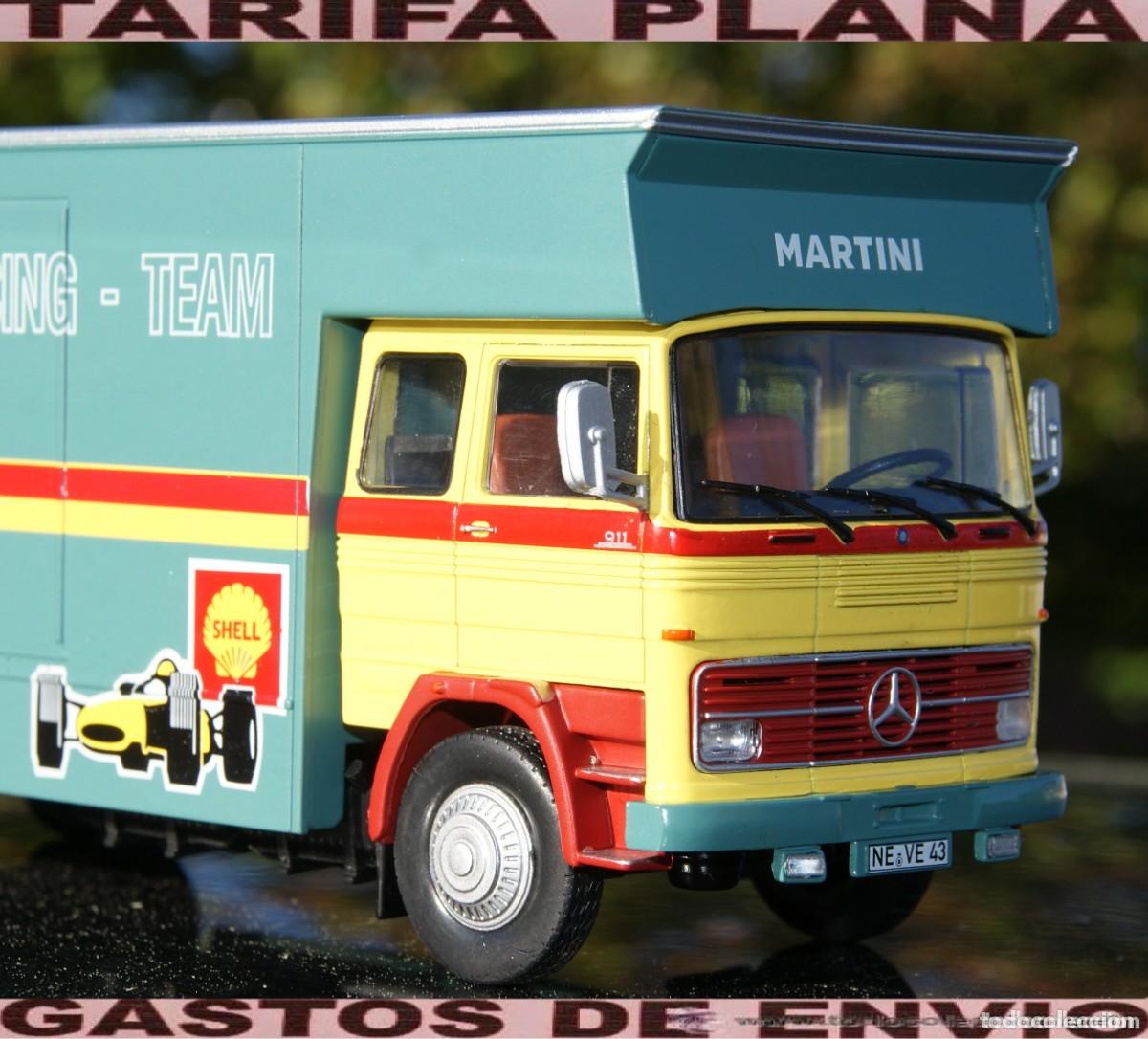 Coches a escala: CAMION MERCEDES BENZ LP911 transporte MARTINI RACING 1970 ESCALA 1:43 EN blister