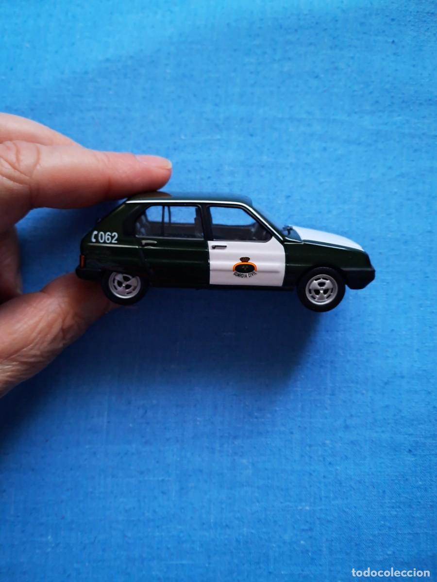 Coches a escala: CITROEN VISA GUARDIA CIVIL DE ALTAYA