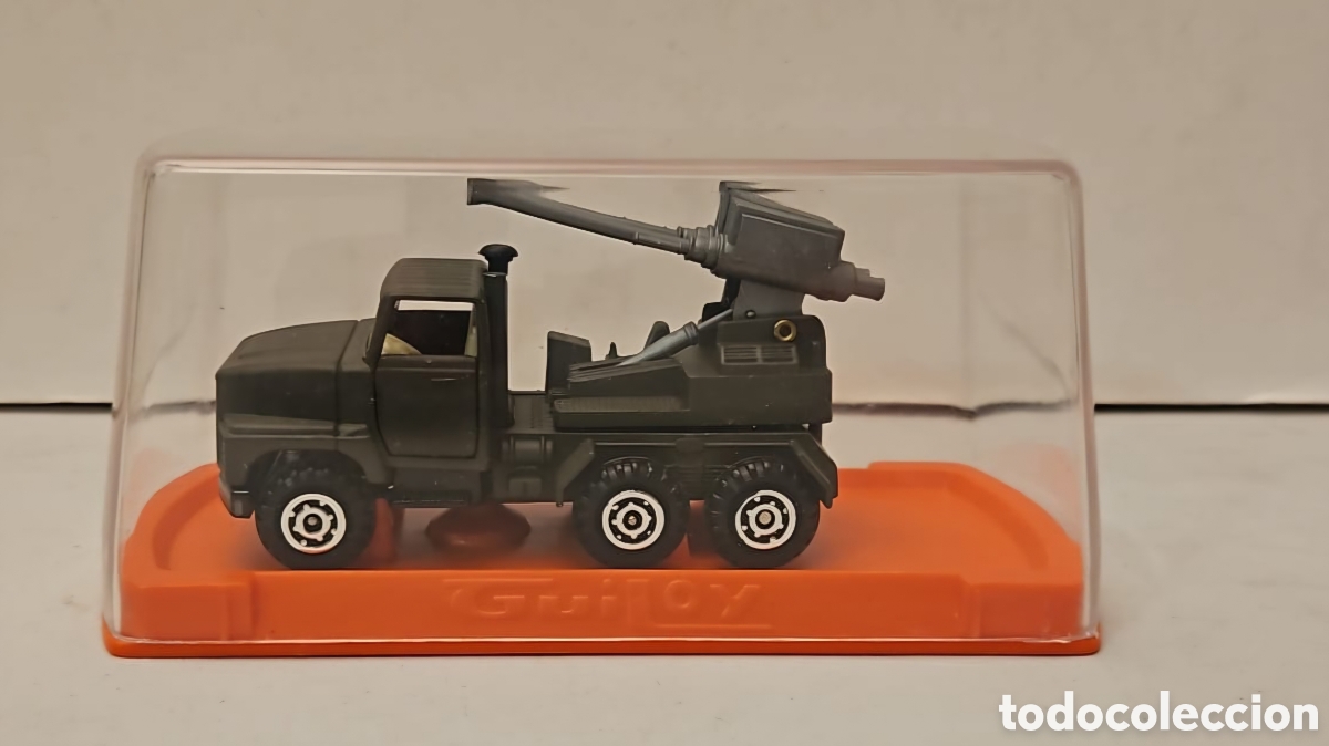 Coches a escala: GUILOY 14- CAMI&Oacute;N MILITAR FORD CON CA&Ntilde;&Oacute;N, NUEVO