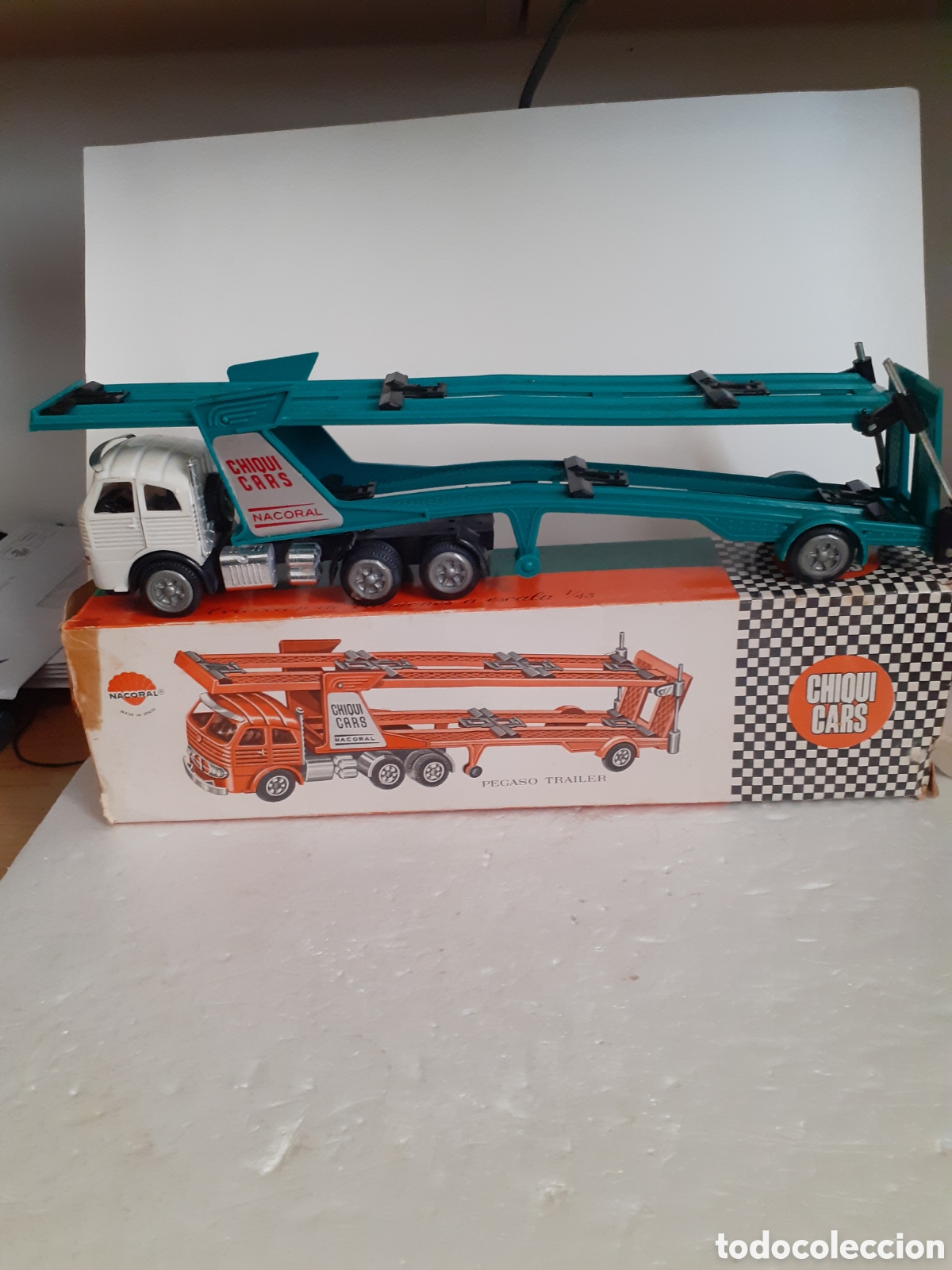 Coches a escala: NACORAL SERIE CHIQUICARS PEGASO TRAILER PORTACOCHES EN CAJA