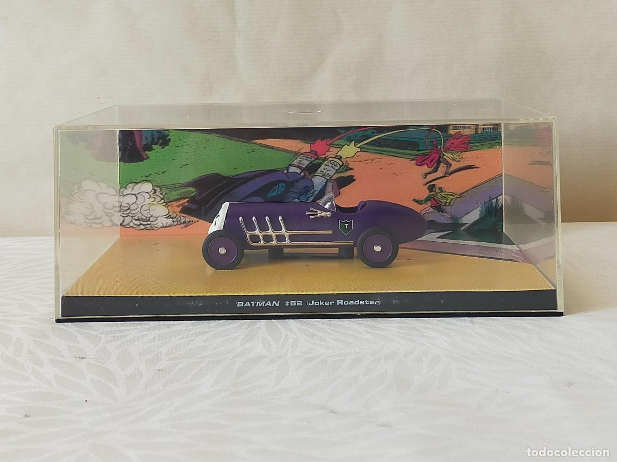 Coches a escala: EAGLEMOSS. Colecci&oacute;n Automoviles BATMAN: Batman 52 (Joker Roadster)- Escala 1/43. TM&DC Comics
