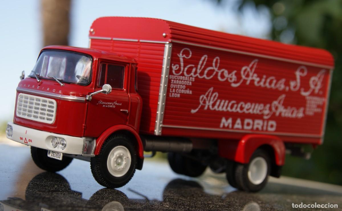 Carros em escala: CAMION BARREIROS TT 90.21 ALMACENES ARIAS 1959 ESCALA 1/43 DE SALVAT EN SU BLISTER