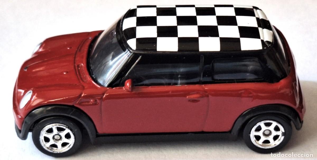 Coches a escala: COCHE ESCALA - MINI COOPER BMW - A&Ntilde;O 2001 - MARCA WELLY - PERFECTO ESTADO