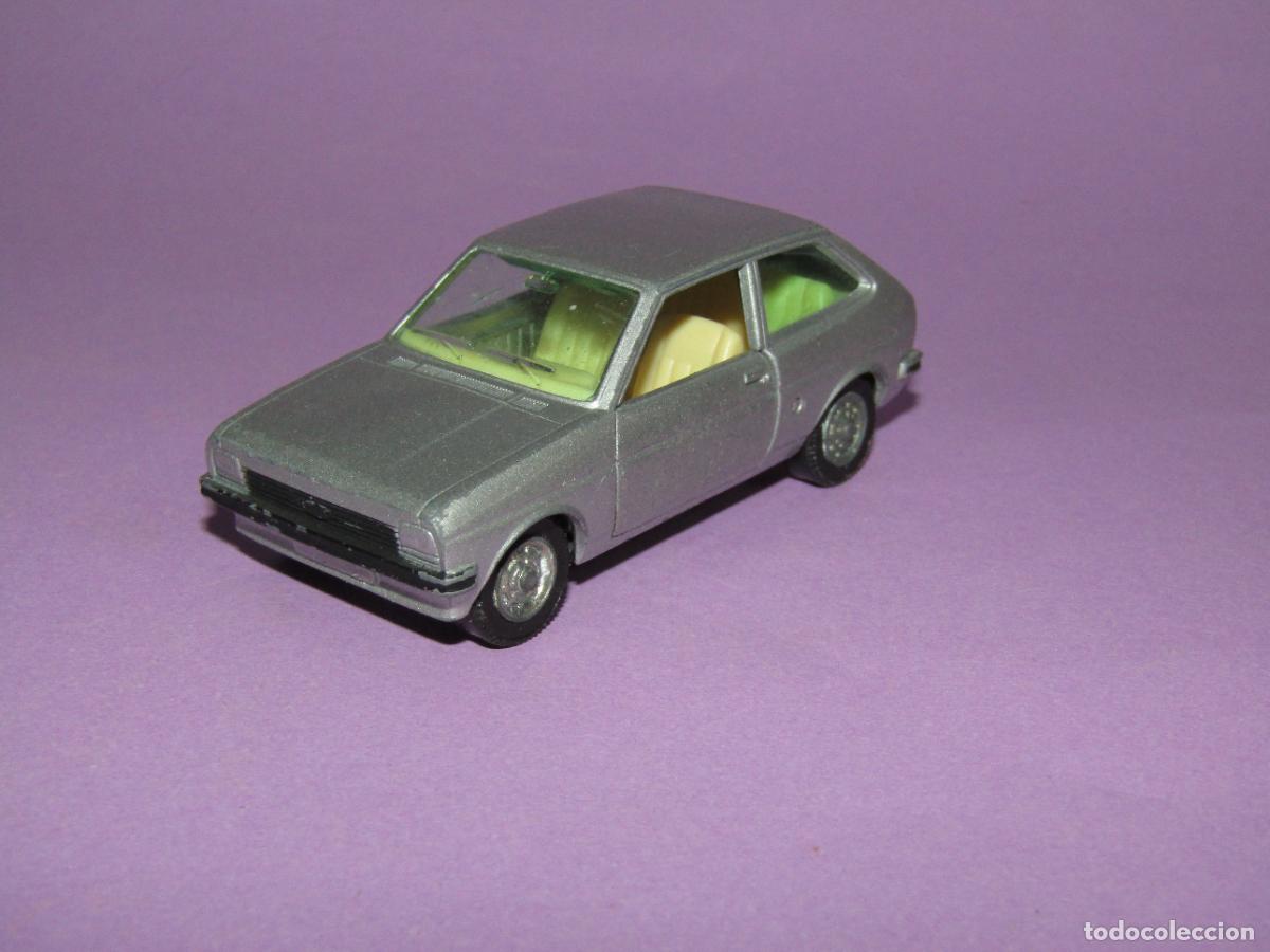 Coches a escala: Antiguo LANCIA DELTA INTEGRALE en Escala 1/43 de VITESSE Fabricado en Portugal