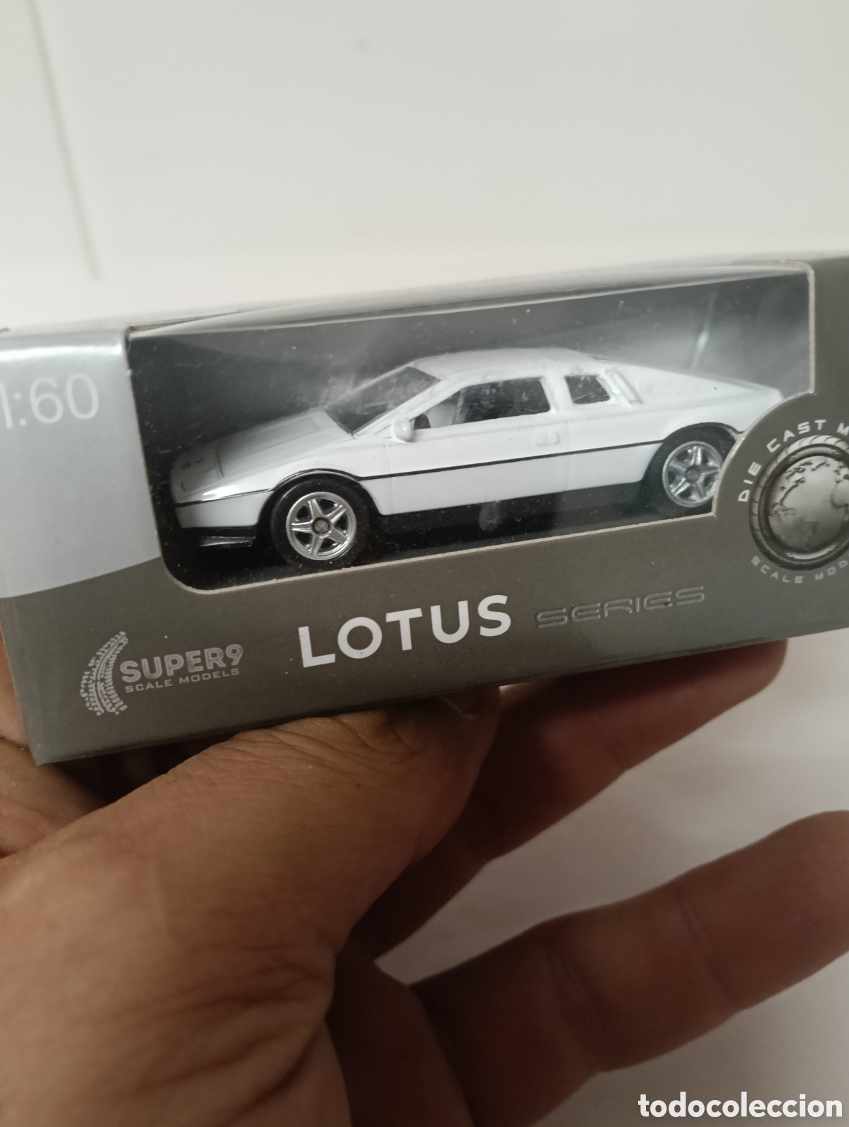 Voitures &agrave; l'&eacute;chelle: Coche a escala 1:60 Lotus