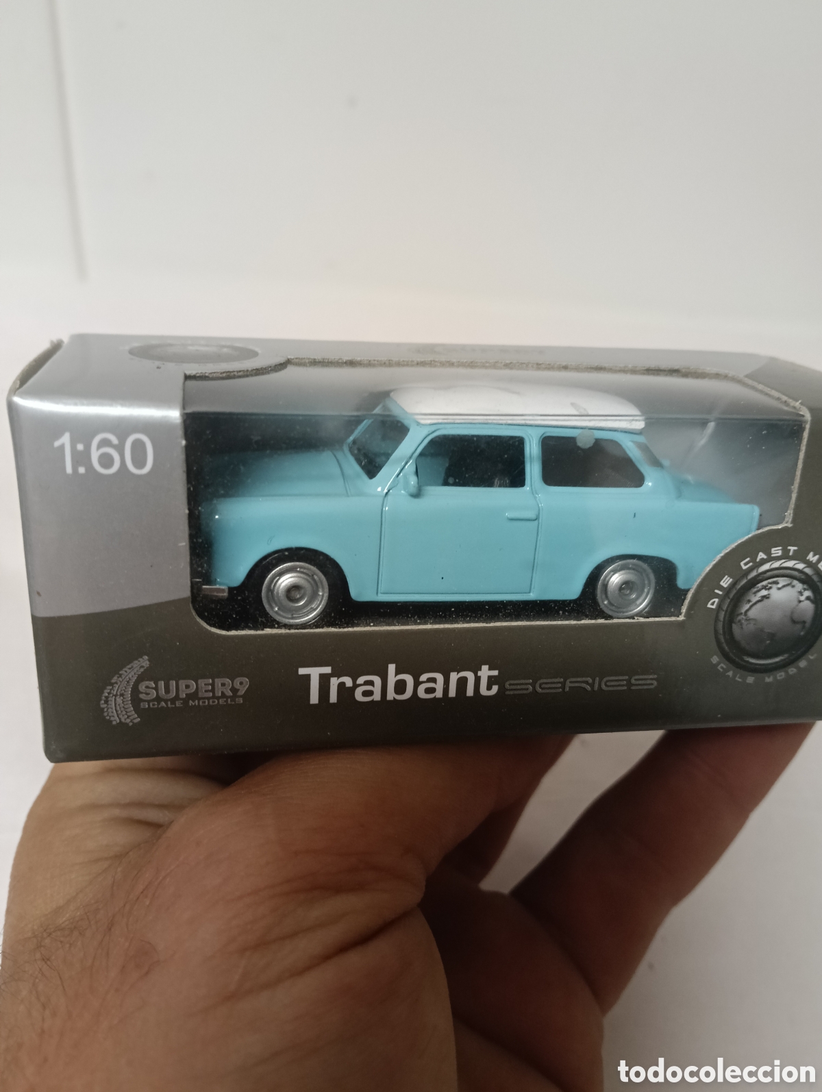 Voitures &agrave; l'&eacute;chelle: Coche a escala 1:60 Trabant