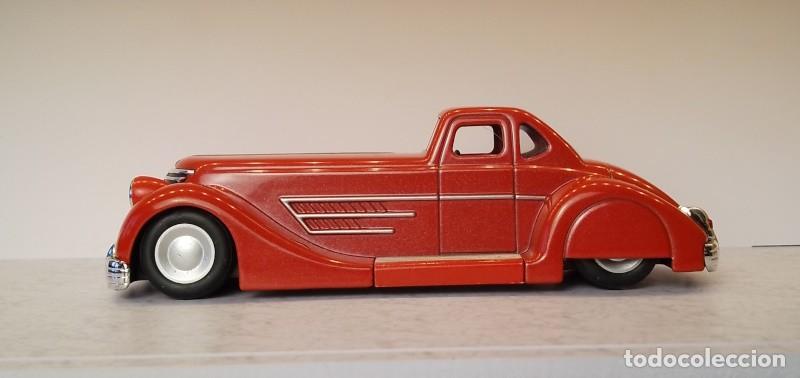 Coches a escala: BATMOBILE 1939 DETECTIVE COMICS #27 - Foto 3