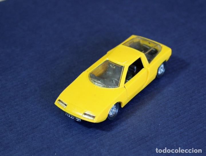 Coches a escala: Citroen GS Camargue Bertone 1972 Norev