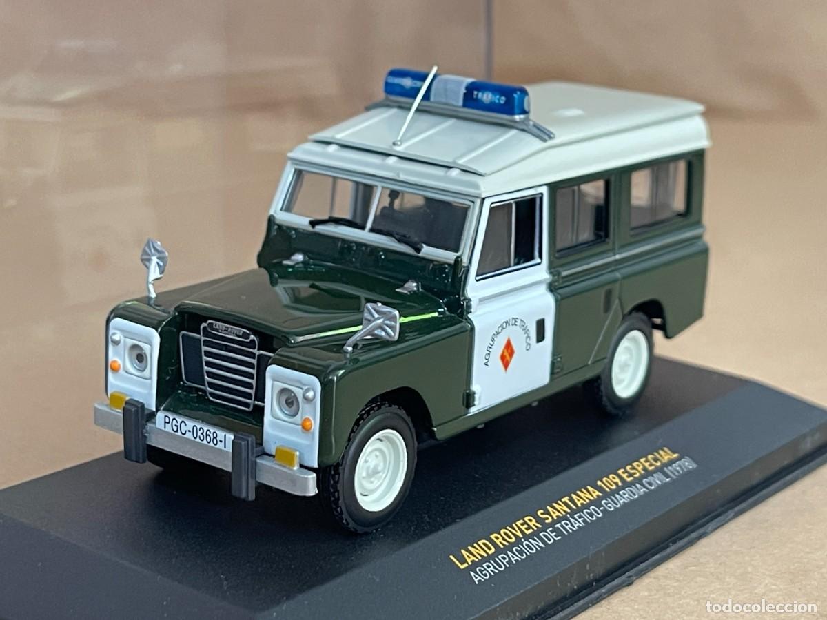 Coches a escala: Coche LAND ROVER Santana 109 Especial Agrupaci&oacute;n de Tr&aacute;fico - Guardia Civil (1978) 1:43 altaya pgc