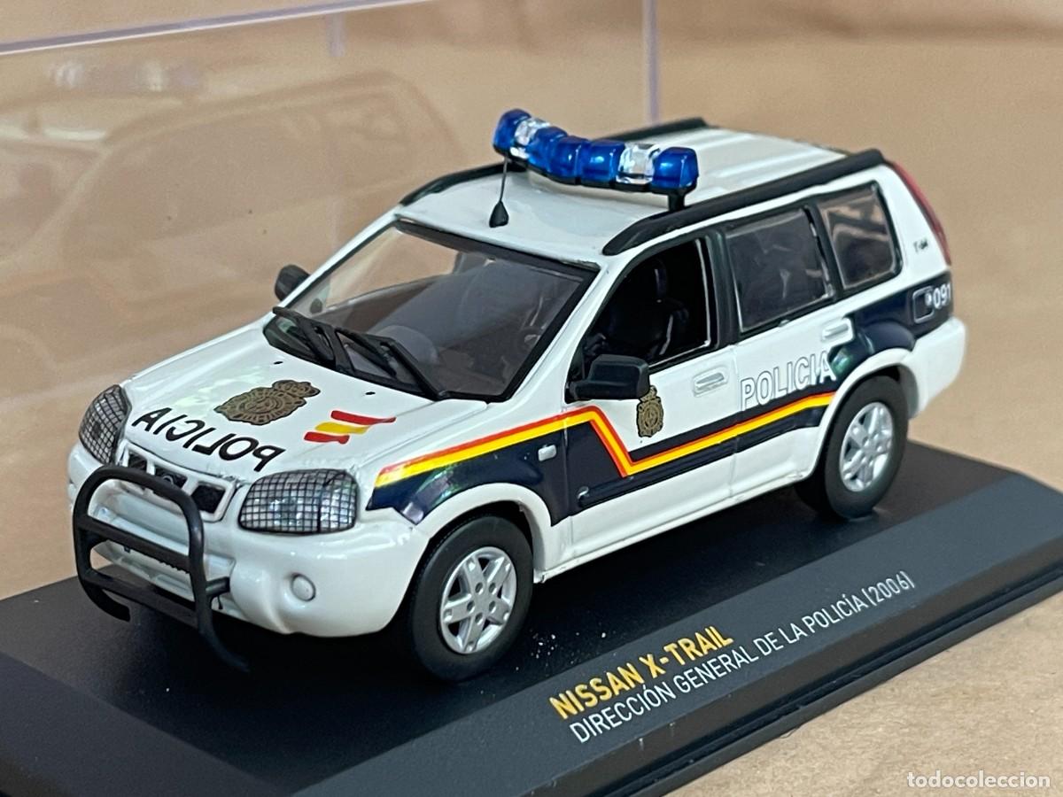 Coches a escala: Coche NISSAN X-TRAIL Direcci&oacute;n General de la Polic&iacute;a (2006) 1:43 die-cast metal altaya xtrail dgp