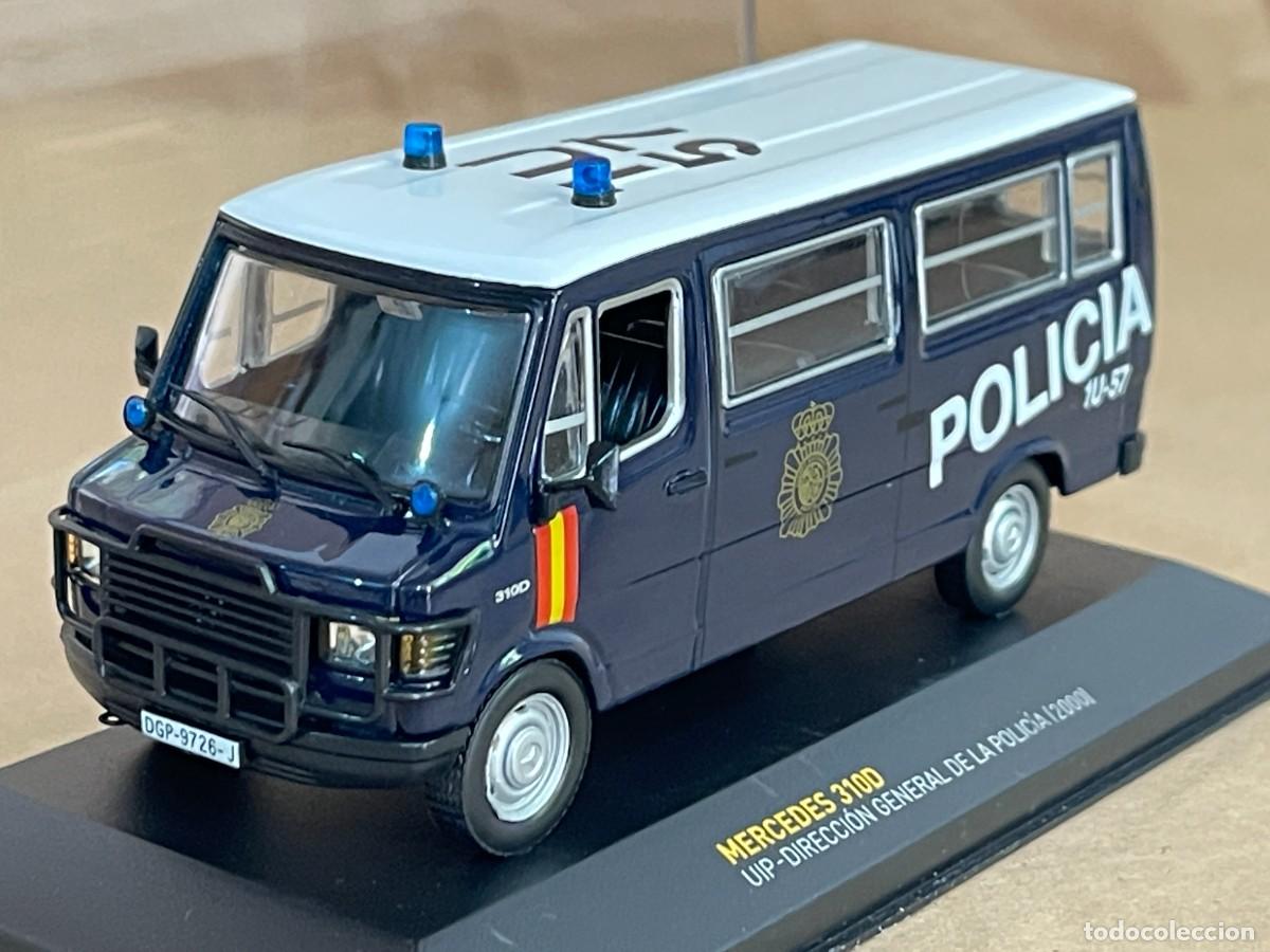 Coches a escala: Furgoneta MERCEDES 310D UIP Direcci&oacute;n General de la Polic&iacute;a (2000) 1:43 ixo diecast metal altaya dgp