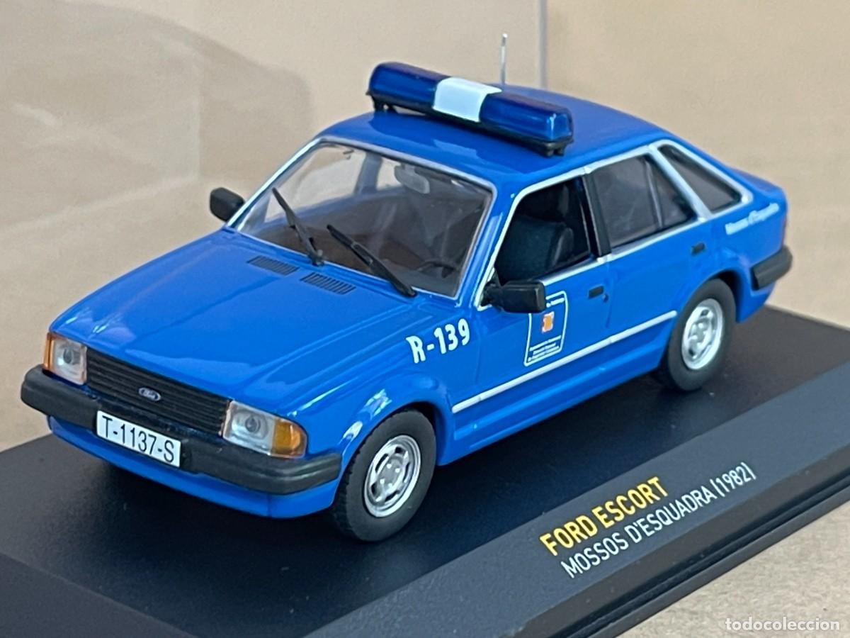 Coches a escala: Coche FORD ESCORT Mossos D'Esquadra (1982) 1:43 ixo die-cast meta car altaya