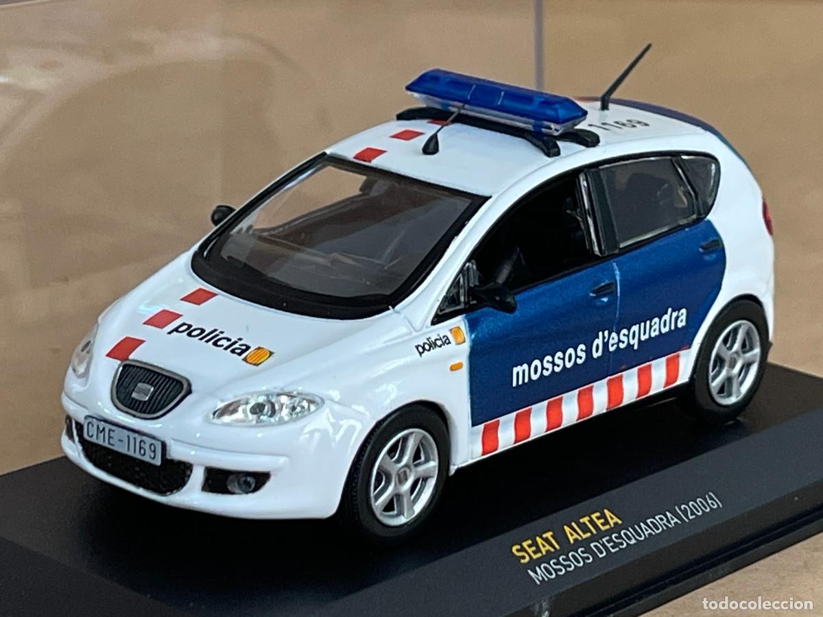 Coches a escala: Coche SEAT ALTEA Mossos D'Esquadra (2006) 1:43 ixo die-cast meta car altaya polic&iacute;a police