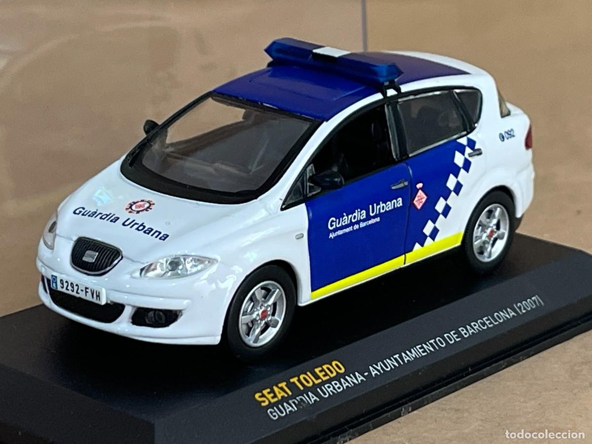 Coches a escala: Coche SEAT TOLEDO Guardia Urbana - Ayuntamiento de Barcelona (2007) 1:43 ixo die-cast meta altaya