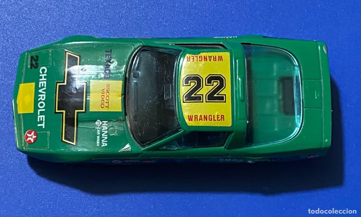 Coches a escala: CHEVROLET CORVETTE BURAGO - Foto 2