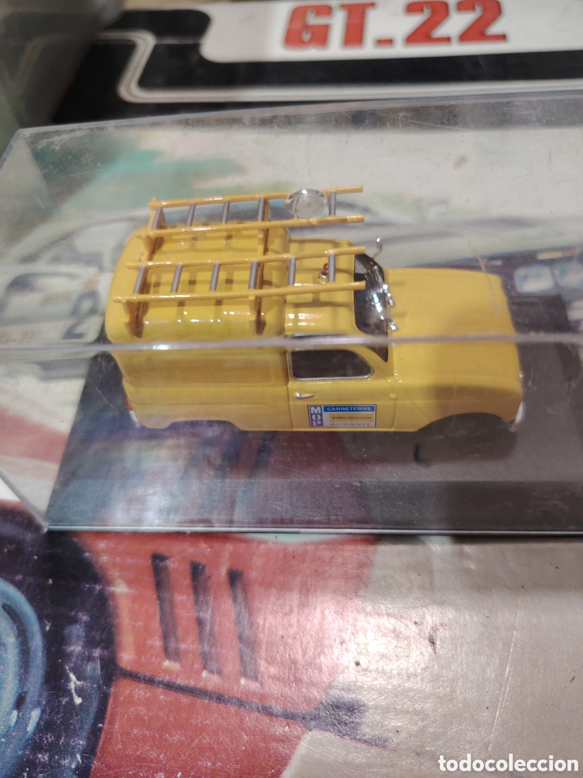 Coches a escala: Altaya Renault 4f mop - Foto 2