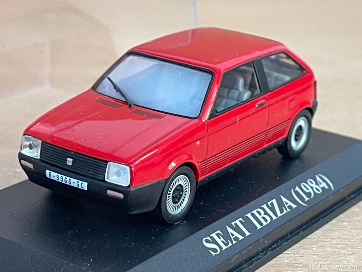 Auto in scala: Coche SEAT IBIZA (1984) matr&iacute;cula Barcelona 1:43 die-cast metal car 1/43 altaya