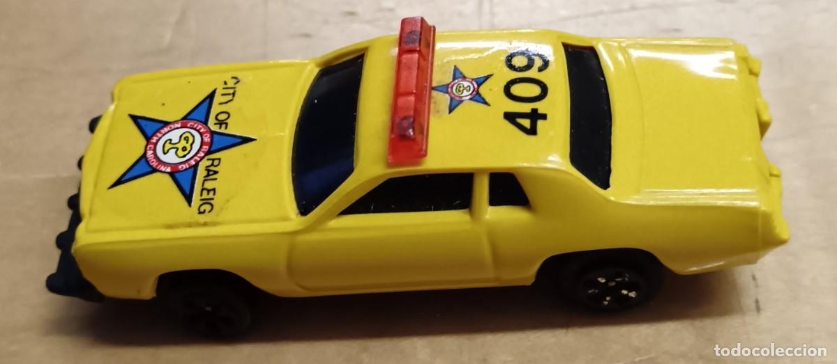 Coches a escala: COCHE POLIC&Iacute;A SPEEDCARS GLOBETOYS 8 CM. LARGO