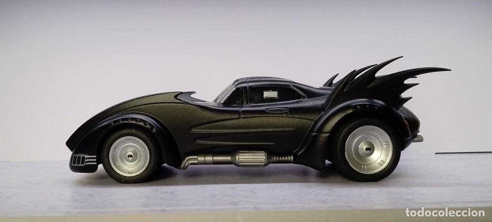 Coches a escala: BATMOBILE - BATMAN #526 - Foto 3