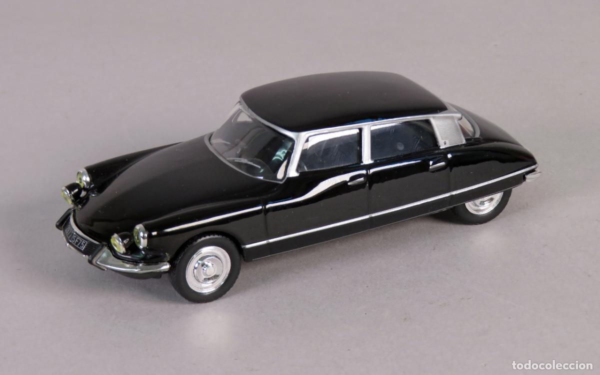 Coches a escala: Citroen DS 23 Pallas Norev 1/43 color negro