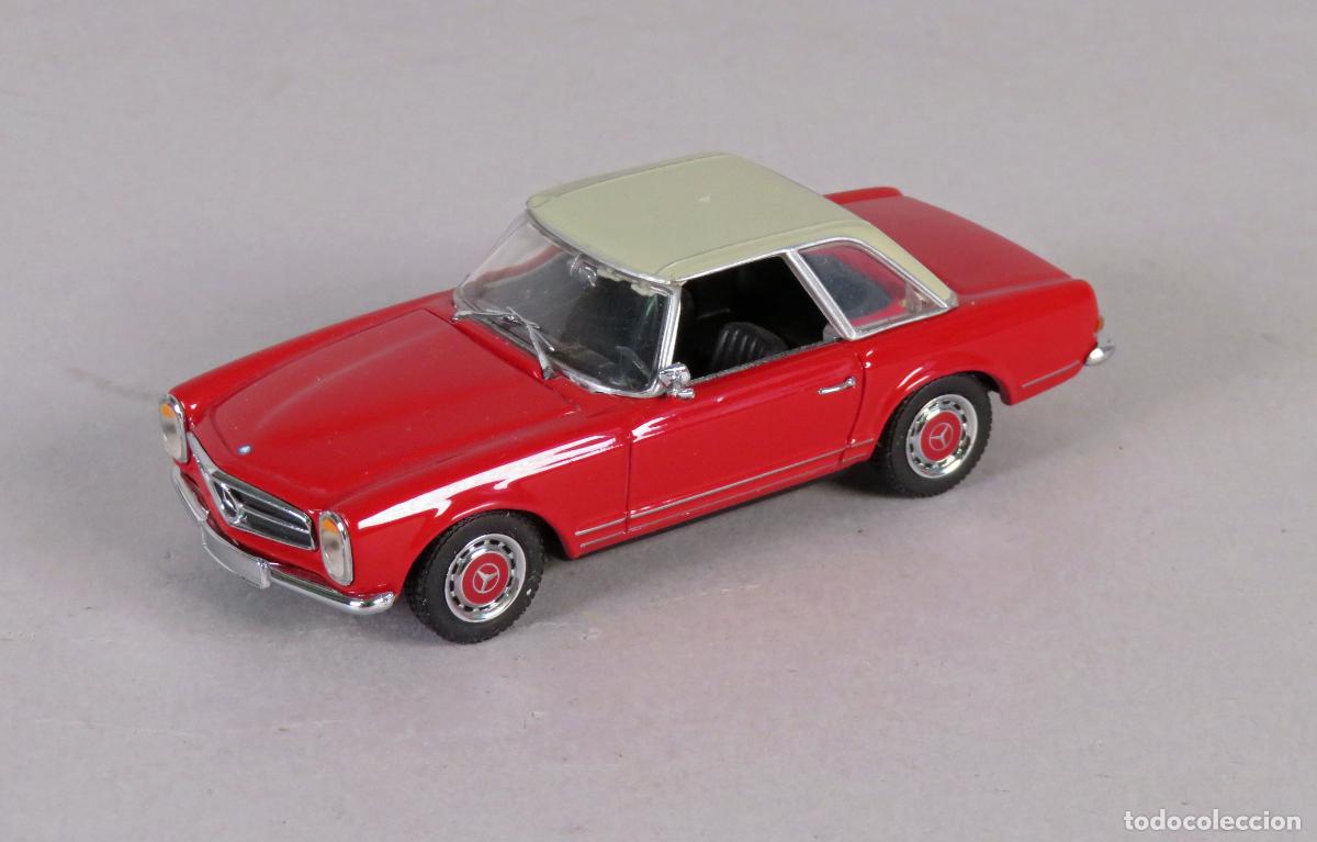 Coches a escala: Mercedes Benz 230 SL 280 SL Minichamps 1/43 1963 - 1971 rojo crema