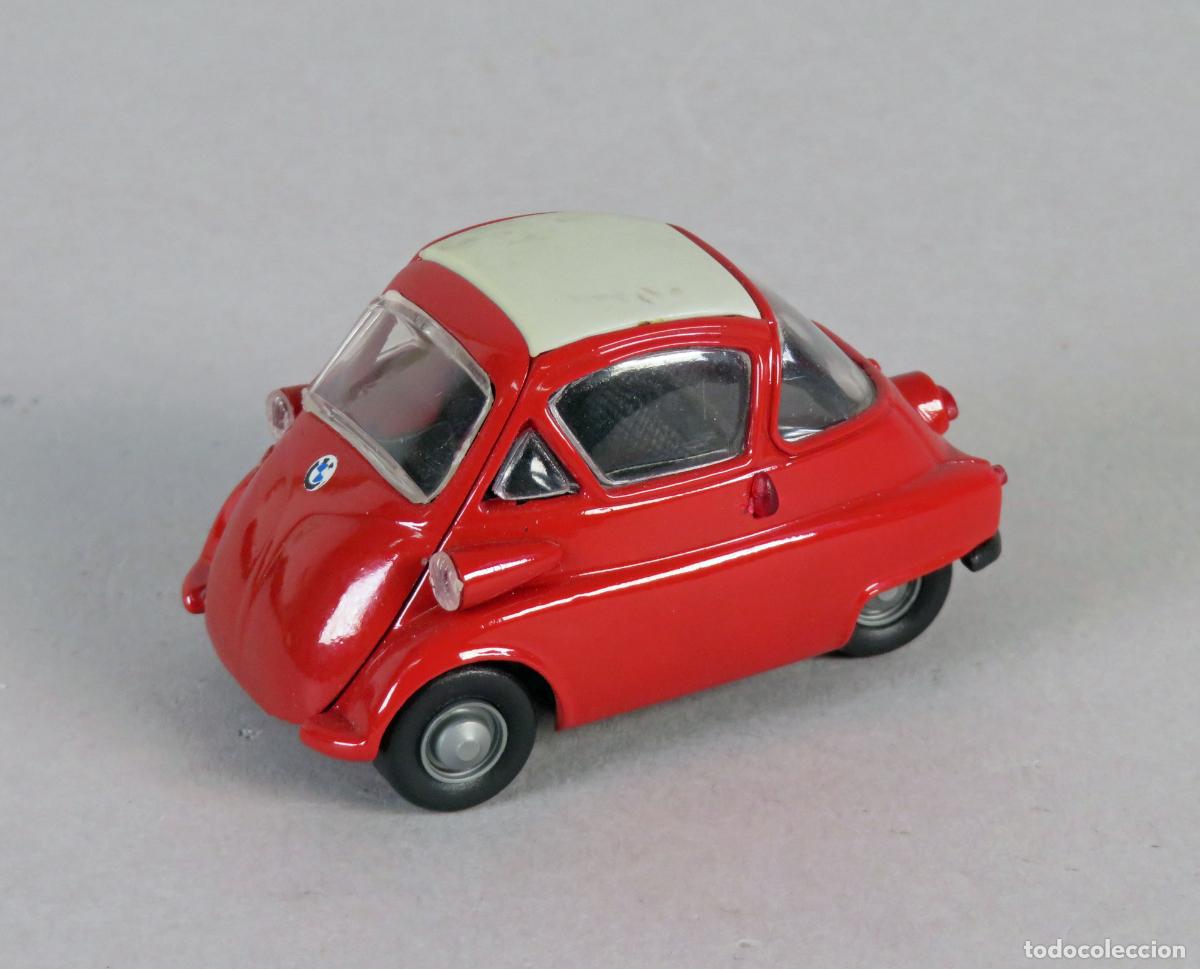 Coches a escala: BMW Isetta Gama Mini 1150 M 1/43 color rojo
