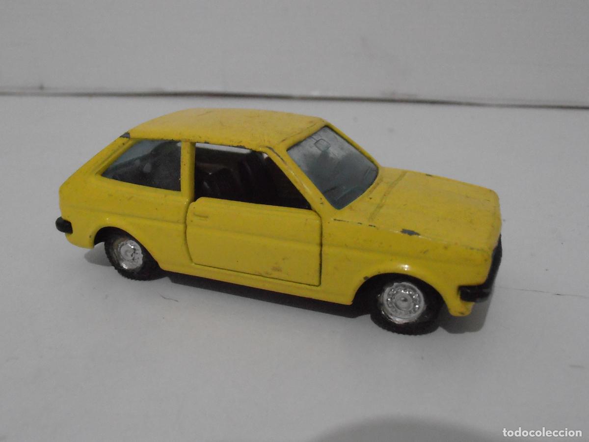Coches a escala: COCHE FORD FIESTA AMARILLO MINIATURAS JOAL