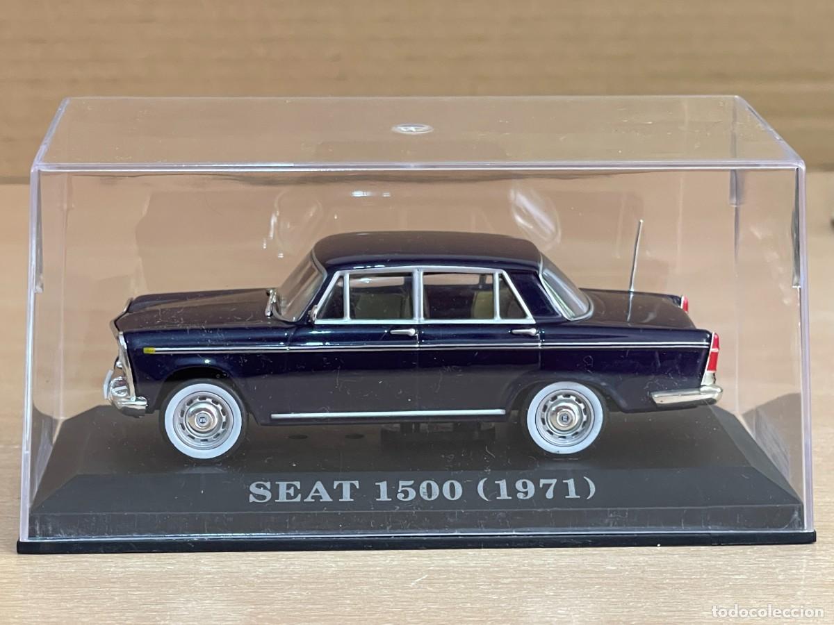 Coches a escala: Coche SEAT 1500 a&ntilde;o 1971 azul matr&iacute;cula Madrid 1:43 die-cast car 1/43 altaya