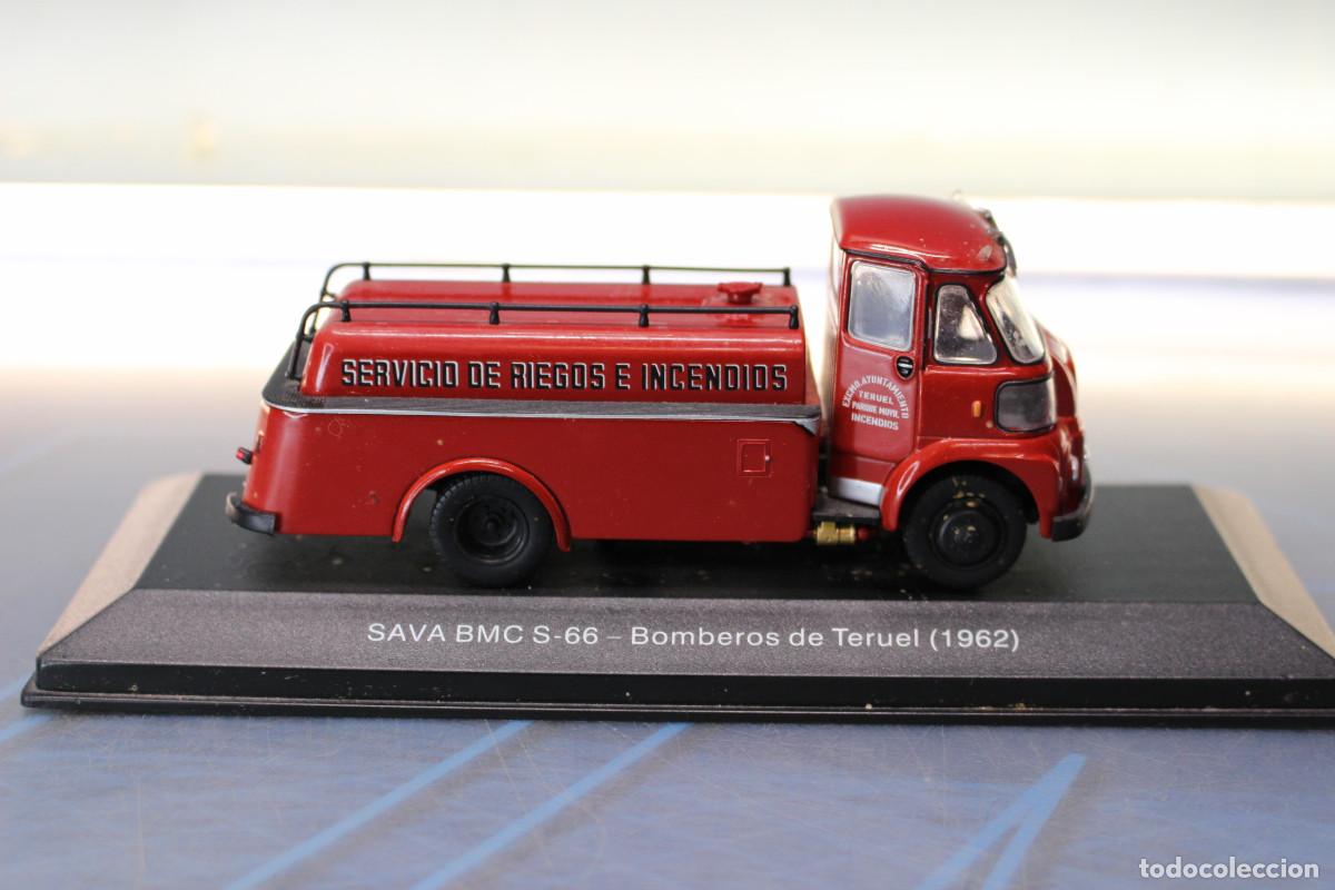 Coches a escala: Furgoneta Sava BMC S-66, Bomberos Teruel, 1962. 1/43.