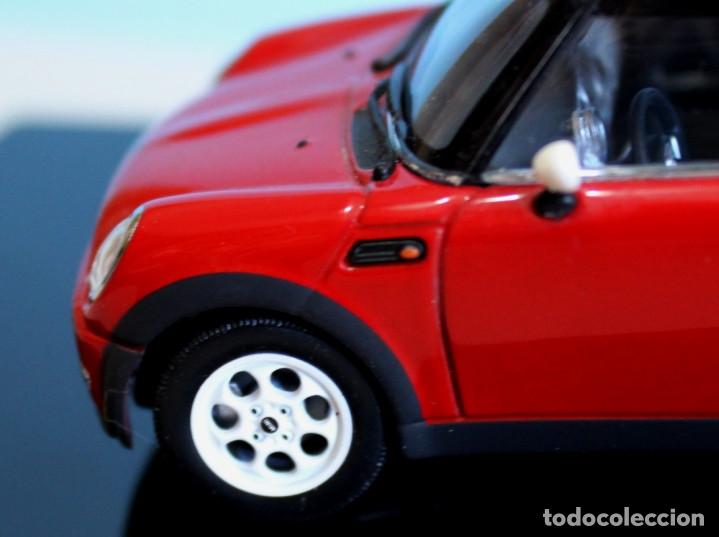 Coches a escala: Mini Cooper R50 AUTOart - Foto 8