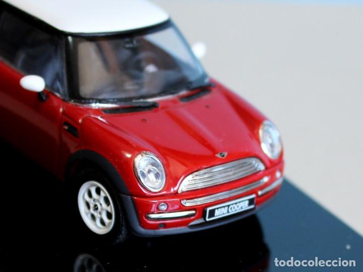 Coches a escala: Mini Cooper R50 AUTOart - Foto 9