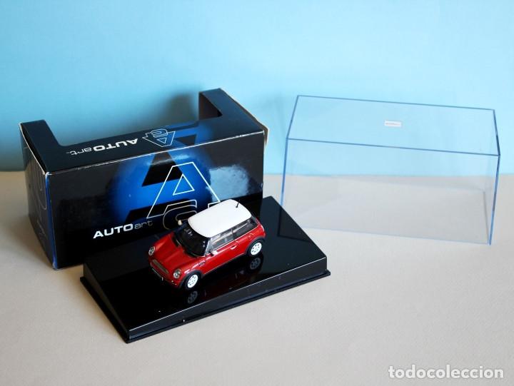 Coches a escala: Mini Cooper R50 AUTOart - Foto 12
