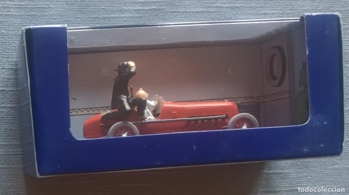 Coches a escala: Tintin Coche Atlas 2 b&oacute;lido rojo de los Cigarros del fara&oacute;n