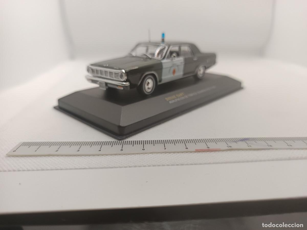 Coches a escala: Dodge Dart Barreiros Agrupaci&oacute;n de Trafico Guardia Civil 1968 Altaya &rdquo;Nuestros coches de Policia&rdquo;