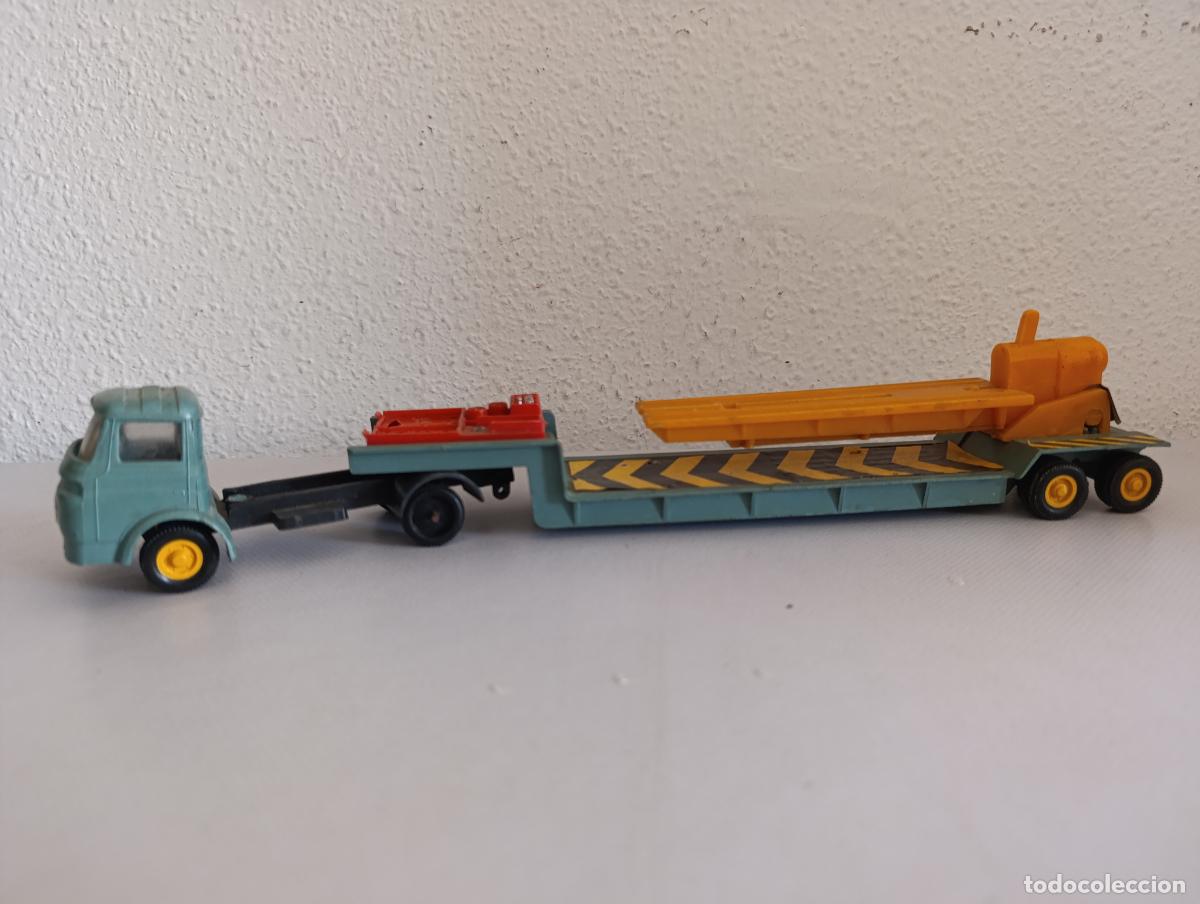 Coches a escala: CAMION BARREIROS BERLIET GUISVAL - LANZA COHETES MISILES ROCKET USA - INCOMPLETO - VINTAGE (115)