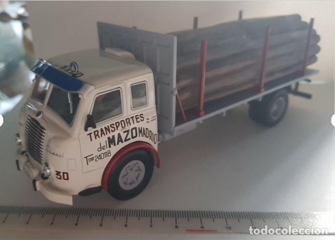 Coches a escala: Pegaso II Z-202 Diesel Mofletes a&ntilde;os 50 1:43 Transporte madera