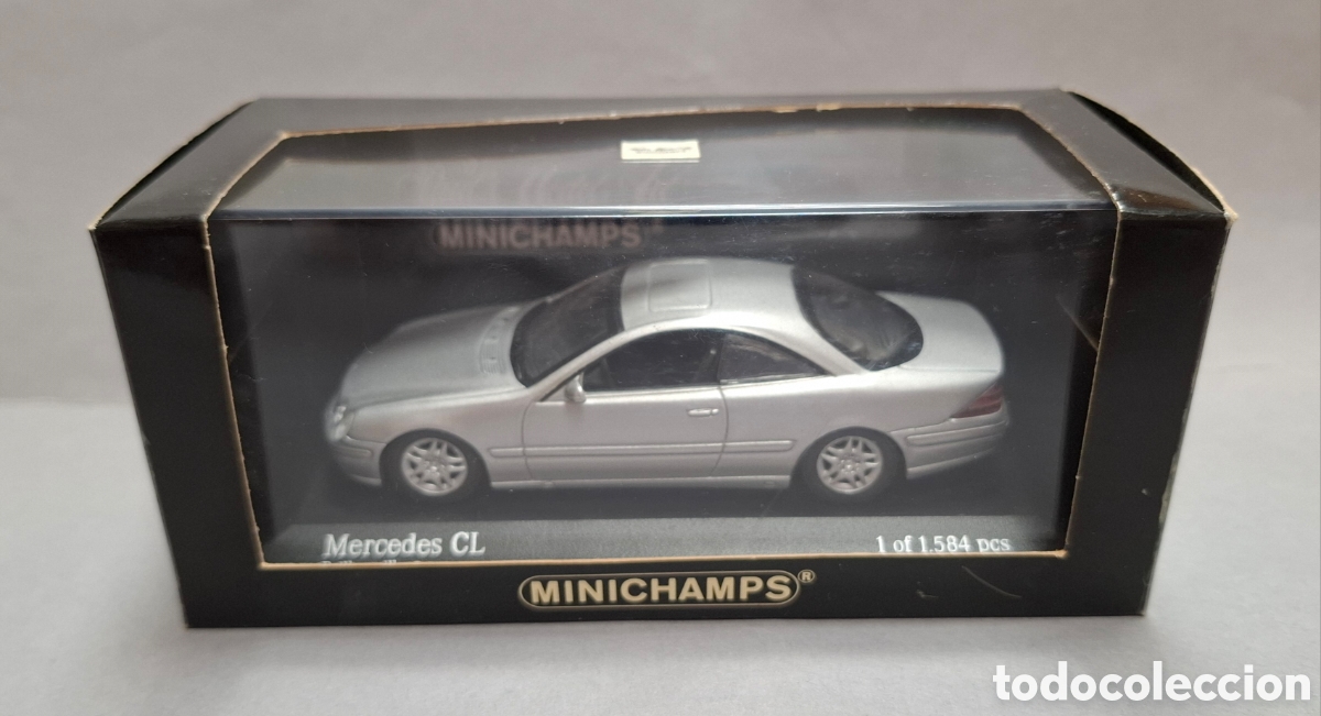 Coches a escala: Mercedes Benz CL Coup&eacute; Minichamps 1/43 1999 color gris metalizado caja
