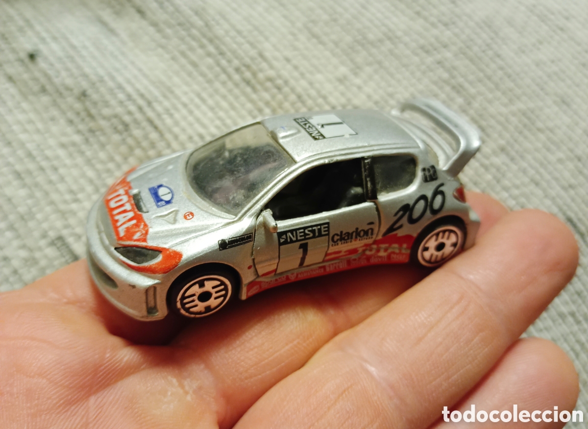 Coches a escala: Peugeot 206 WRC guisval 1/43