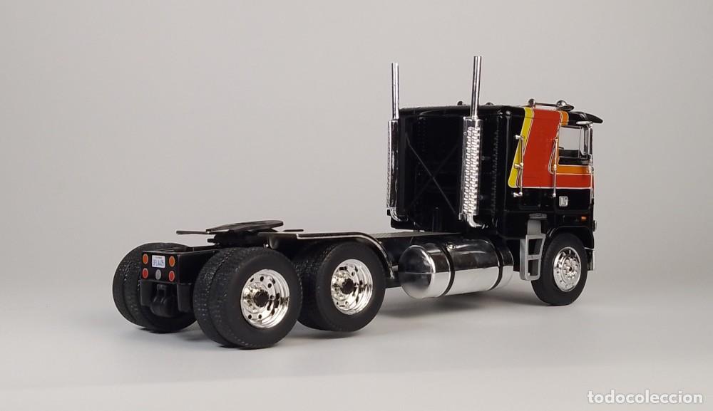 Coches a escala: Freightlilner FLA 1993 - Foto 6