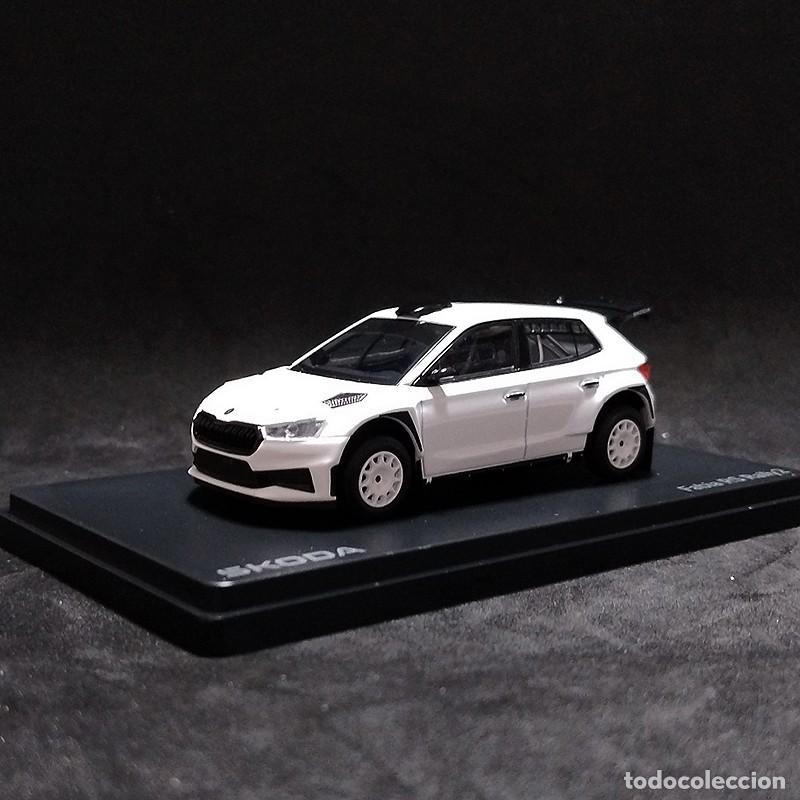 Coches a escala: Abrex, &Scaron;koda Fabia RS, Blanco-Tierra 2022