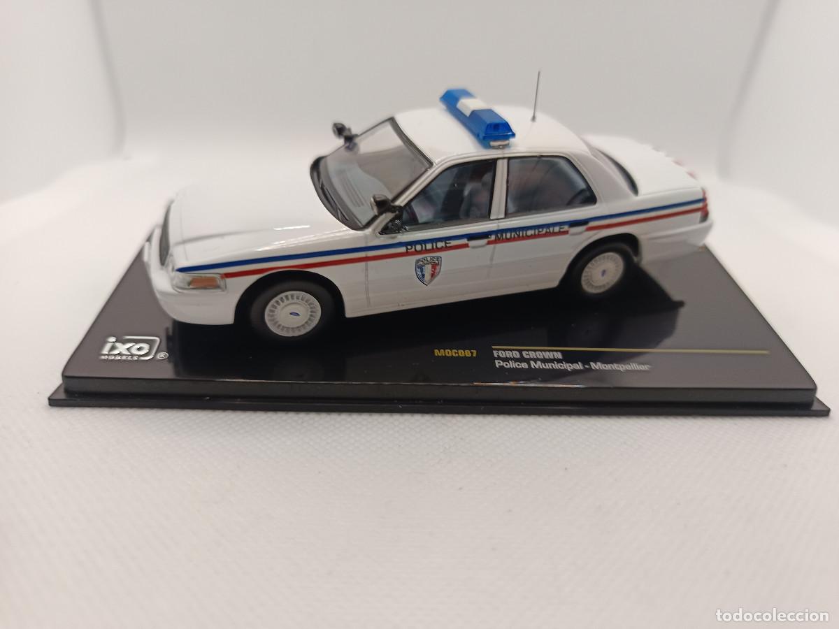 Coches a escala: Ford Crown Victoria Police Municipale Montpellier 2003 IXO 1:43 de la Policia francesa