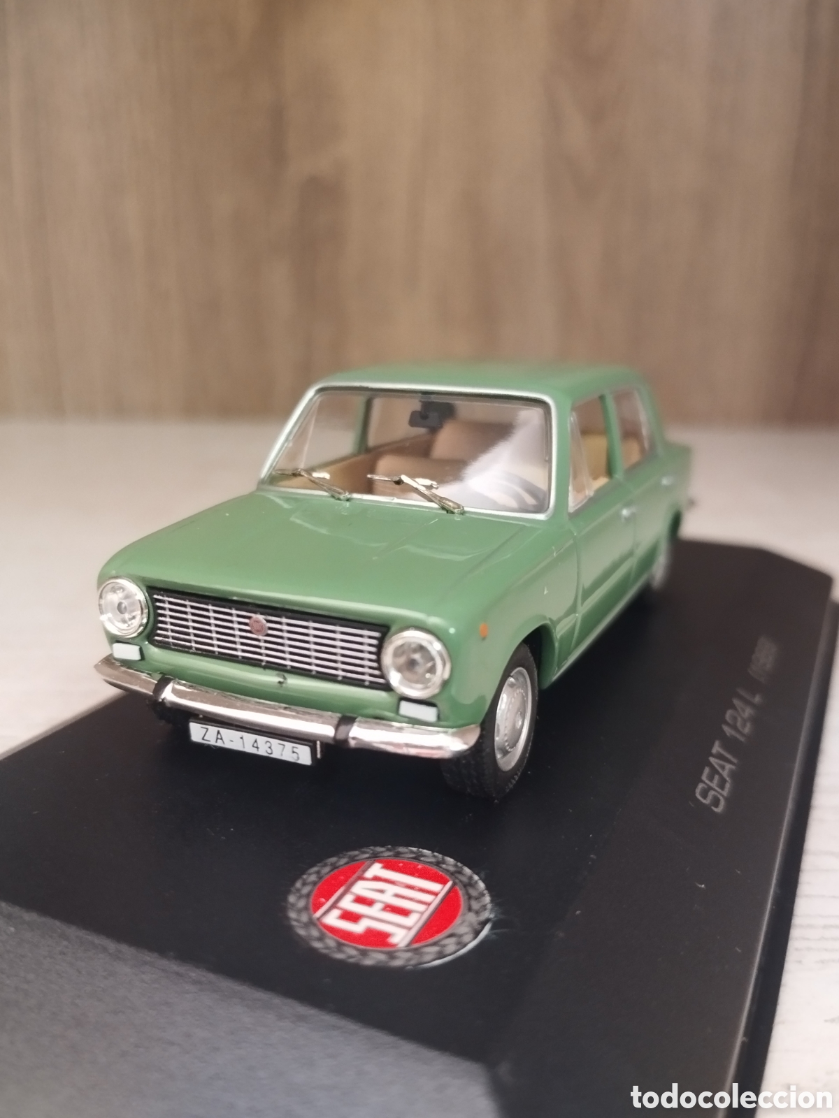 Coches a escala: SEAT 124 L '69 CAJA ORIGINAL