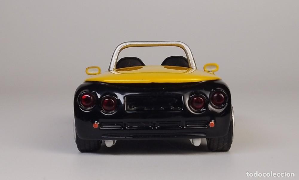 Coches a escala: RENAULT SPORT SPIDER 1996 - Foto 5