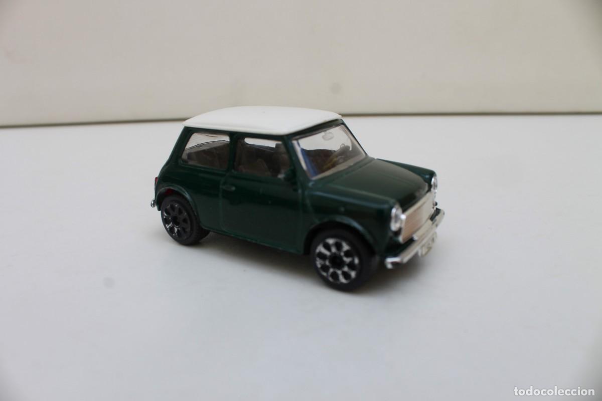 Coches a escala: MINI COOPER ESCALA 1/43 BURAGO - Foto 2
