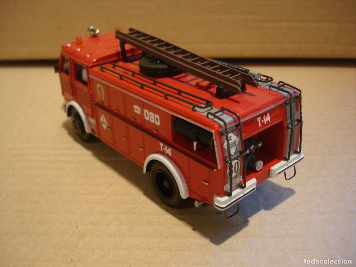 Coches a escala: MODELTRANS COMET BOMBEROS REF-304 M NUEVO - Foto 5