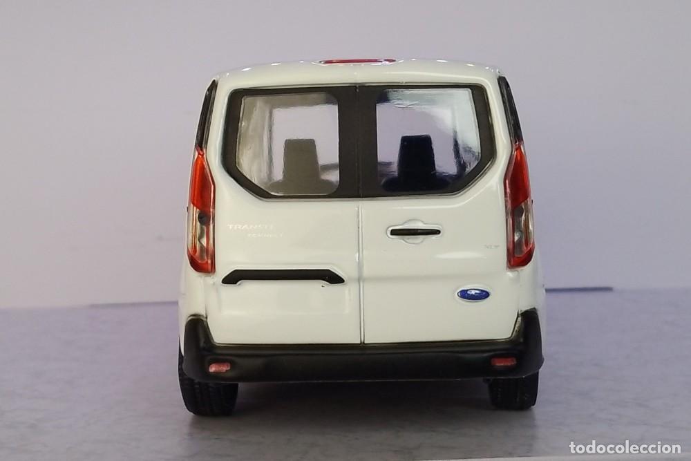 Coches a escala: Ford Transit Connect 2014 - Foto 5