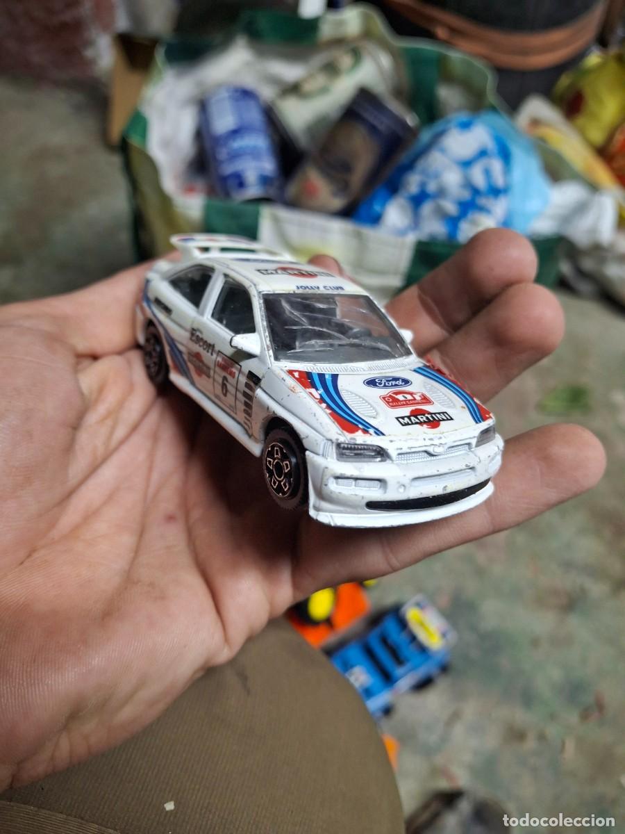 Coches a escala: Antiguo coche de maqueta escala 1/43 Burago Ford Escort RS Coshworth Rally Martini