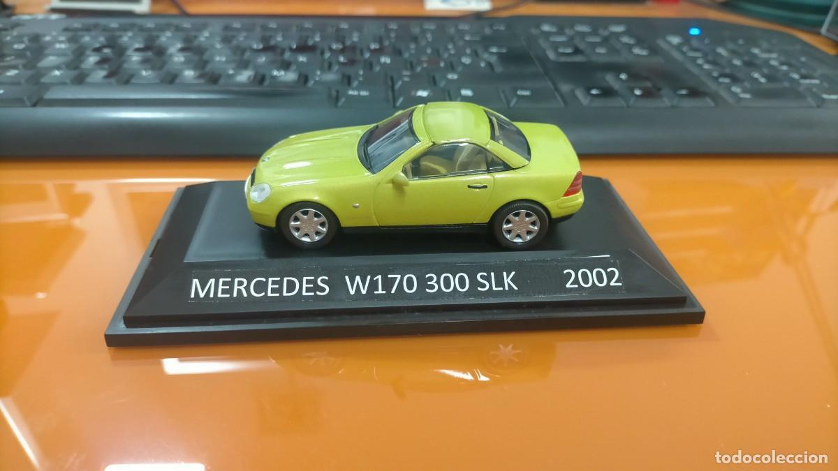 Coches a escala: MERCEDES BENZ 300 SLK, (W 170) DEL A&Ntilde;O 2.002