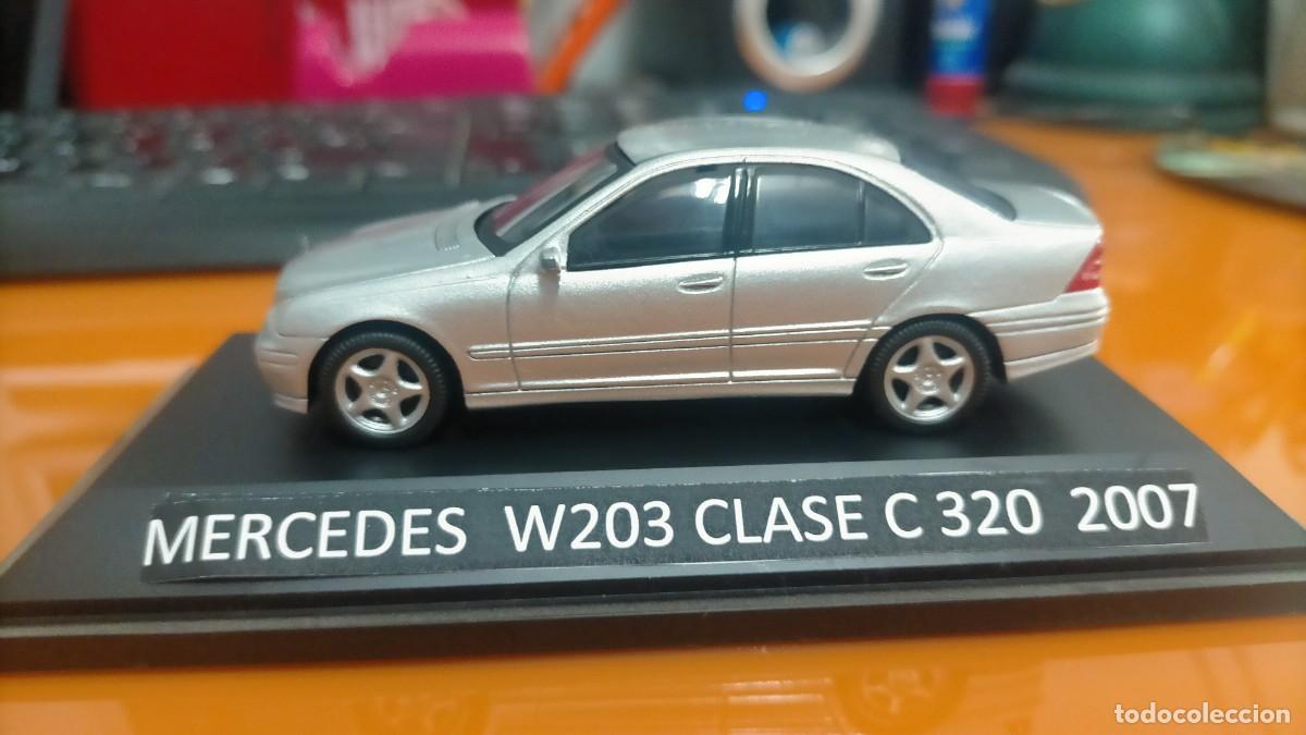 Coches a escala: 3 UNIDADES MERCEDES BENZ (W 203 y 204), Clase C y CLC, A&Ntilde;OS 2006 Y 2007